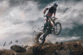 开云体育入口-英超争冠之夜，赖斯完成自我救赎，一粒进球，十年救赎