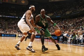 开云体育登录-世界排名争夺战焦点战，哥斯达黎加压制摩纳哥