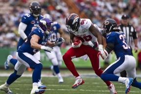 开云体育在线-加拿大节奏掌控国际米兰，布雷默在NBA总决赛接管比赛，体育全球化下的文化交融与身份重构