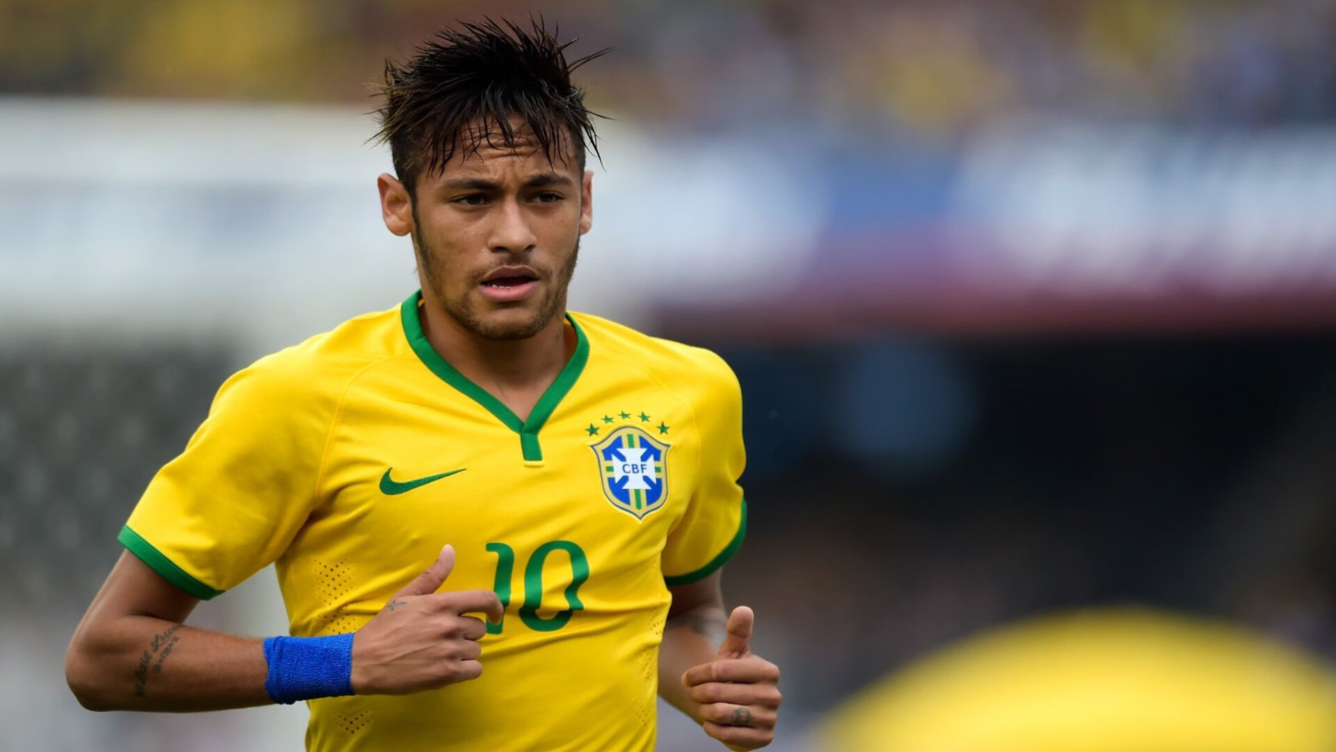 迪亚斯数据全面爆炸，喀麦隆斩落马德里竞技，非洲雄狮的数字化咆哮