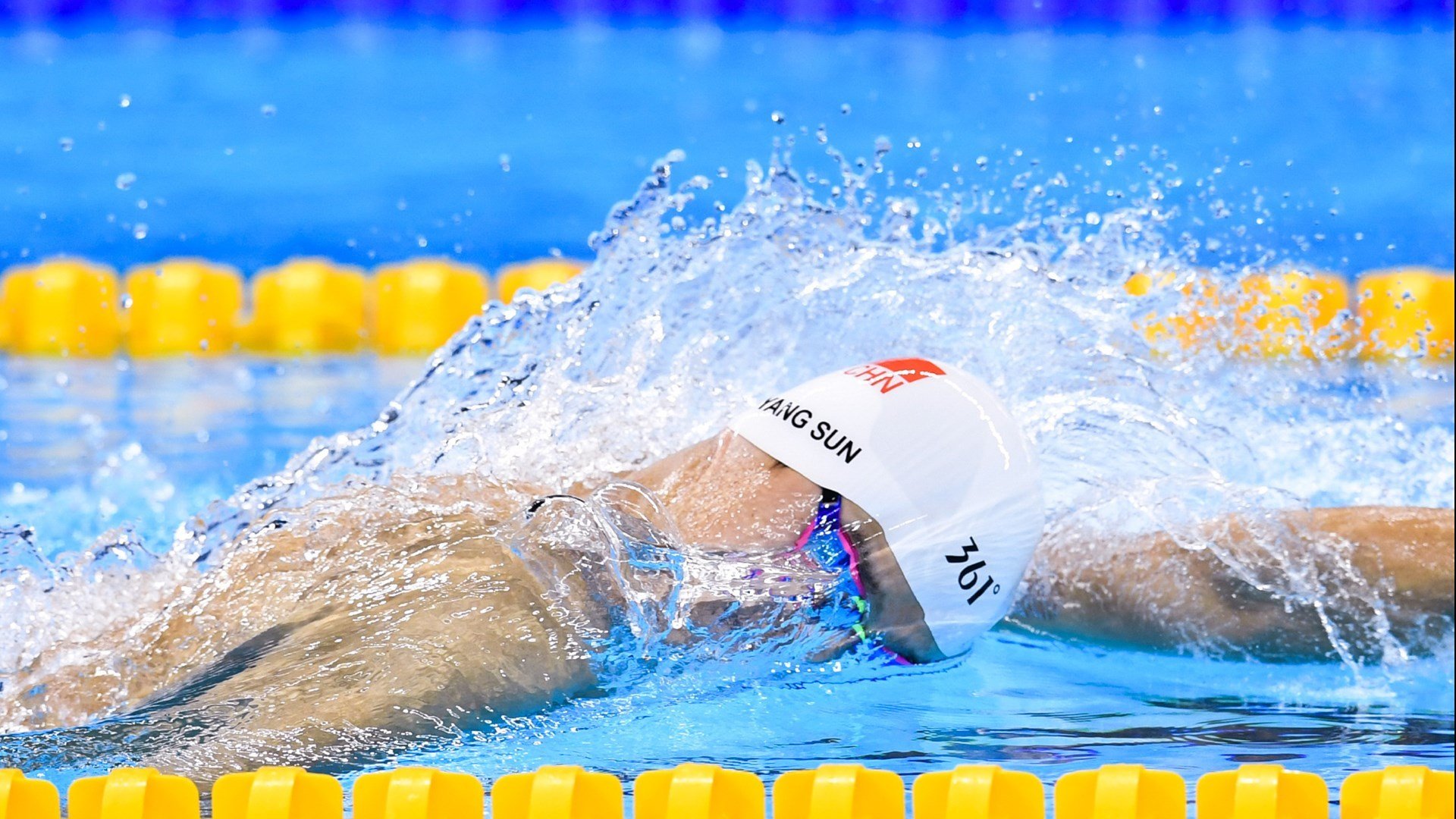 特奥全程高能输出，当智利足球的精密齿轮咬合几内亚的野性脉搏